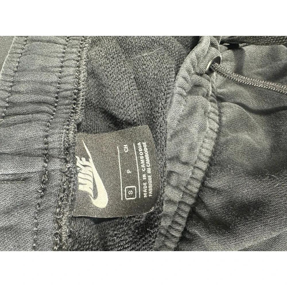 Nike Sportswear Club Fleece Joggers Black Tapered Sweatpants Mens Small